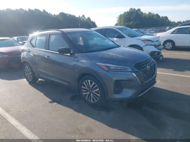 2021 Nissan Kicks, Sr Xtronic Cvt